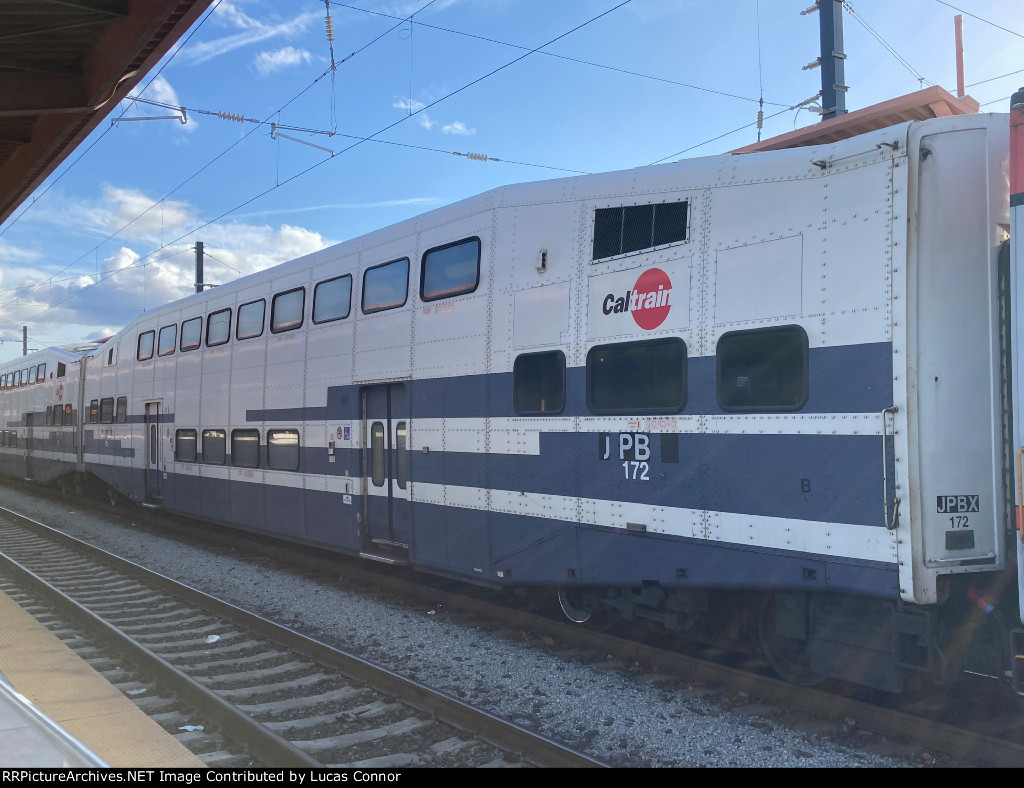 Caltrain 172